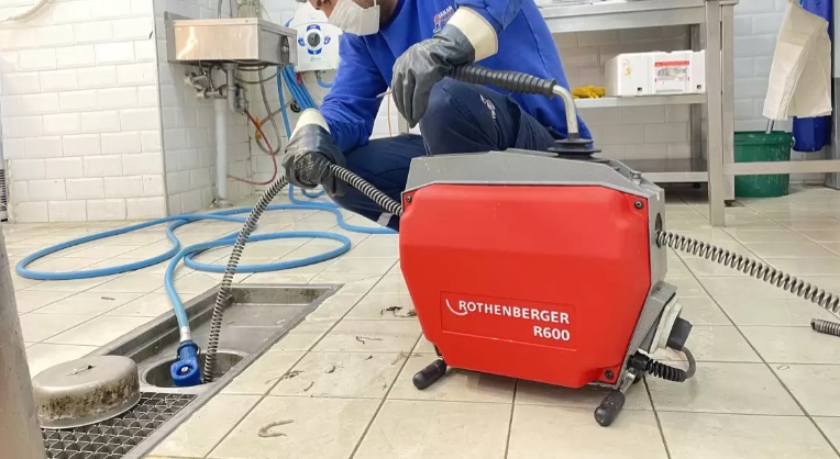Kurtköy Tesisatci Gider Mutfak Açmak 